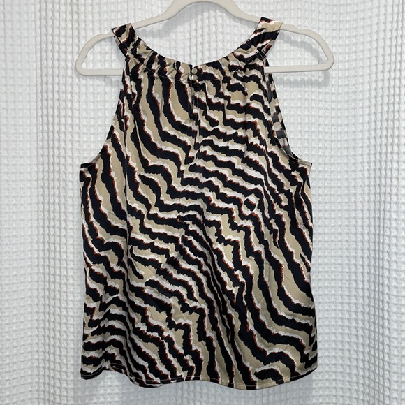 212 Collection Sleeveless Blouse Top - Picture 3 of 5